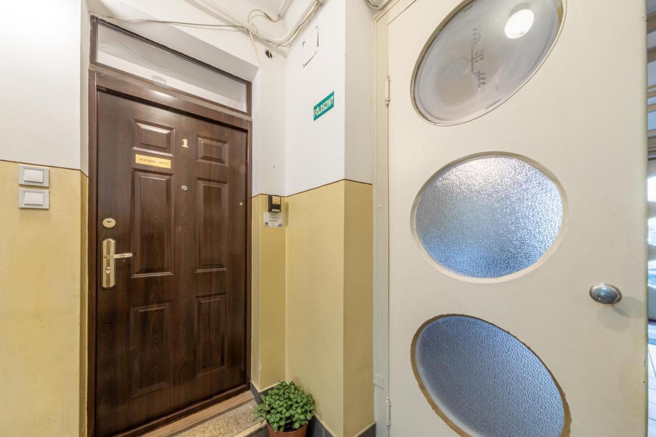 Margit Apartment Budapeste Exterior foto